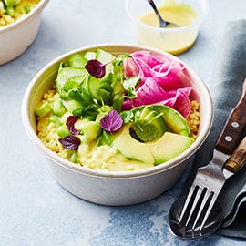 Bulger salade met avocado en paarse radijs  (delivery) Bulger salade met avocado en paarse radijs  (delivery)